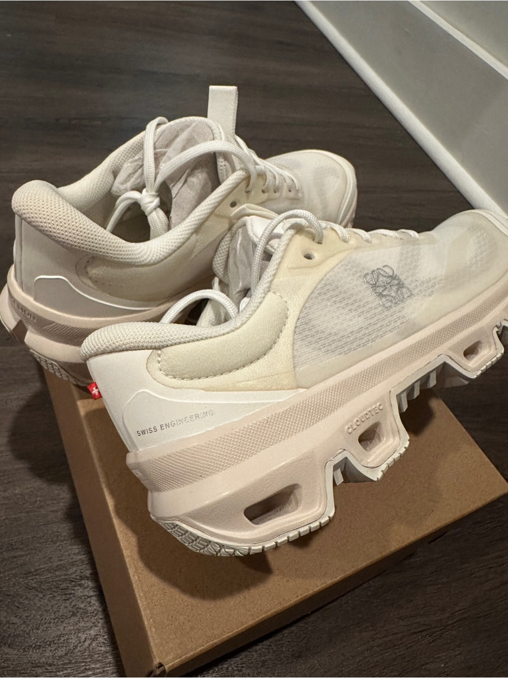 Loewe x On Cloudventure 2 Sneakers Eggshell - Picture 4 of 12